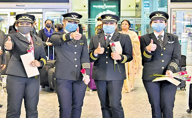 Air India flight with all-woman crew from San Francisco lands in Bengaluru - Sakshi