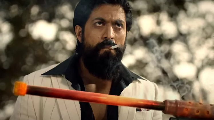 KGF2 Teaser Yash And Prashanth Neel Gets Notice Over Smoking Scene - Sakshi