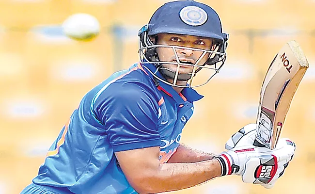 Andhra beats Kerala by six wickets - Sakshi