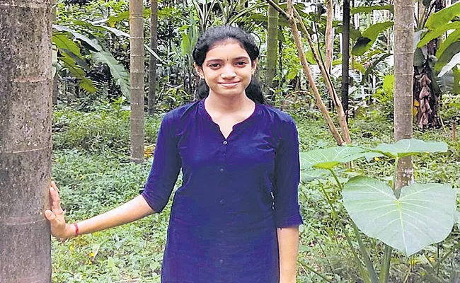 Neha bhat Developed Eco Friendly Agriculture Sprayer - Sakshi