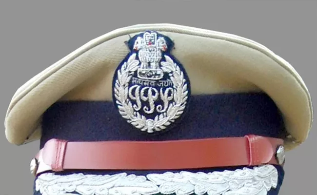 Four IPS Officers Allocated To Telangana Cadre - Sakshi