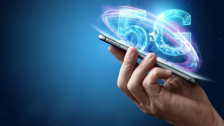 5G Smartphone Increases 9 Times In 2021 - Sakshi