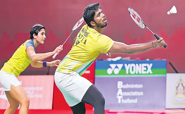 Satwiksairaj Rankireddy and Ashwini Ponnappa reached Thailand Open semis - Sakshi