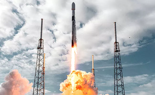 SpaceX Beats ISRO’s Record, Falcon 9 Launches 143 Spacecraft to Orbit - Sakshi