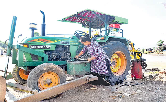 Adi Laxmi Puncture Shop Special Story - Sakshi