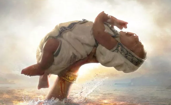 Bahubali Baby Girl Photos Goes Viral On Social Media - Sakshi