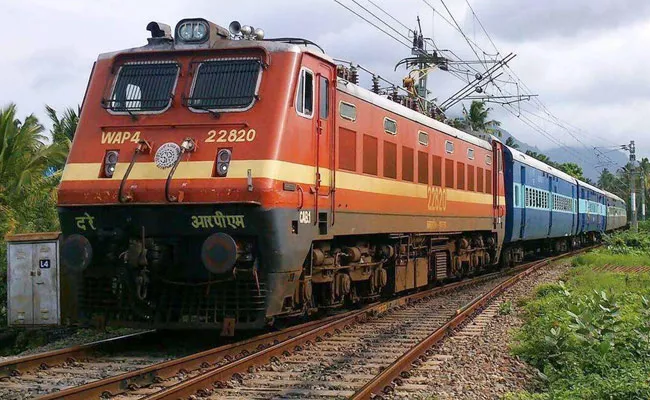 South Central Railway Takes Decision To Close 31 Railway Stations - Sakshi