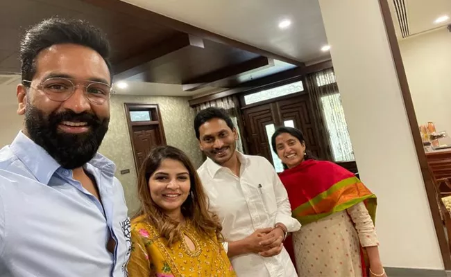 Manchu Vishnu Lunch With YS Jagan Mohan Reddy - Sakshi