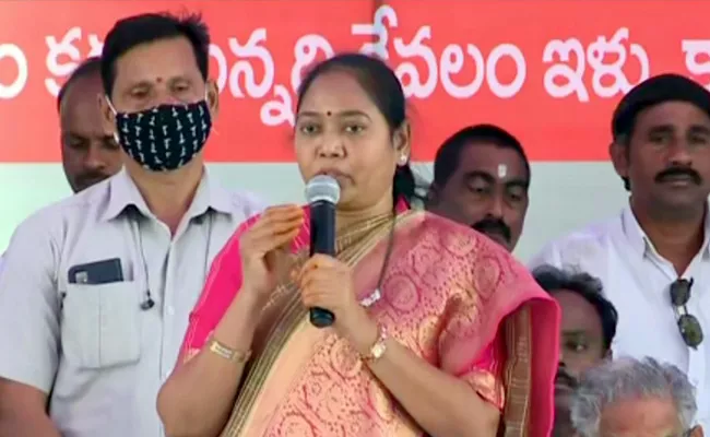 Mekathoti Sucharitha Comments On Chandrababu - Sakshi