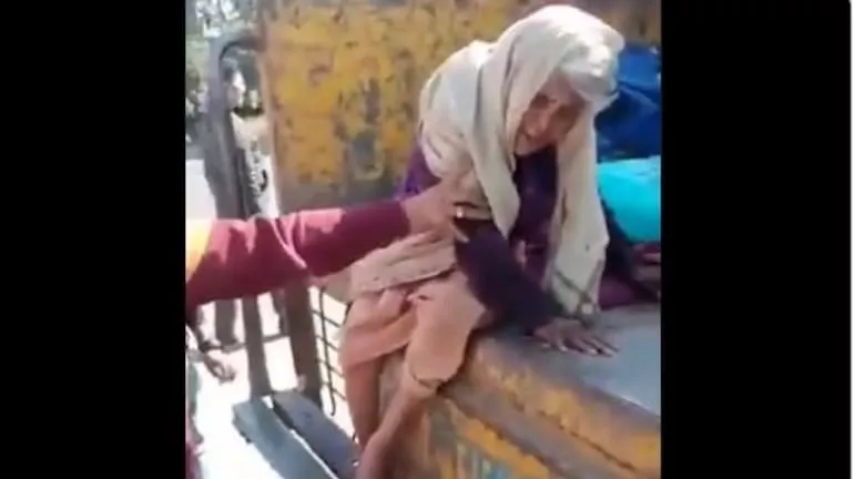 Top Indore MC Official Suspended After Video Of Dumping Elderly Goes Viral  - Sakshi