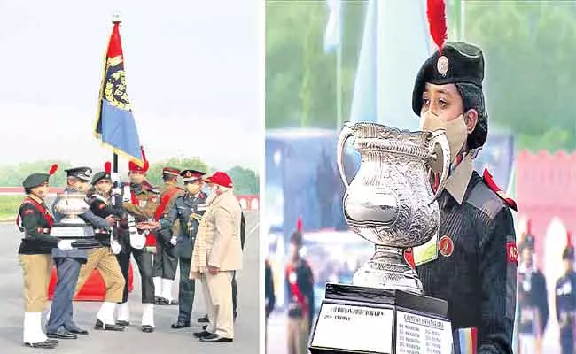 Head Constable Daughter Trisha Taken Prestigious Award By Narendra Modi - Sakshi