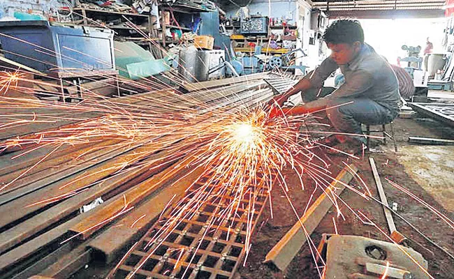 India manufacturing sector activity strengthens in December - Sakshi