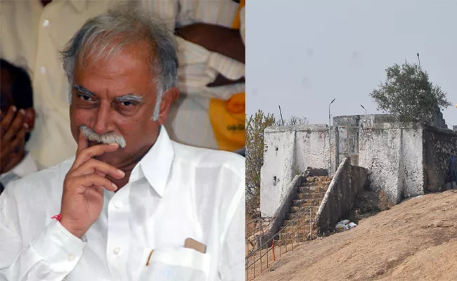 Ashok Gajapathi Raju Failed To Discharge Duties - Sakshi