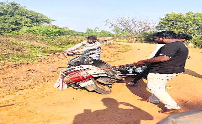 Son Deceased Father Injured In Attack Land Dispute Sangareddy - Sakshi