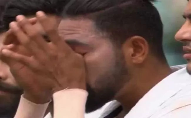 Australia vs India, 3rd Test: Mohammed Siraj In Tears While Singing National Anthem - Sakshi