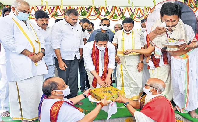 CM YS Jagan Bhoomi Puja For Reconstruction Of 9 Temples In AP - Sakshi