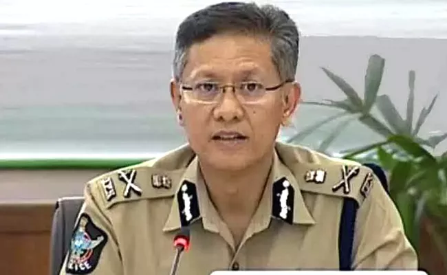 AP DGP Gautam Sawang Praises Kasibugga SI Sirisha - Sakshi