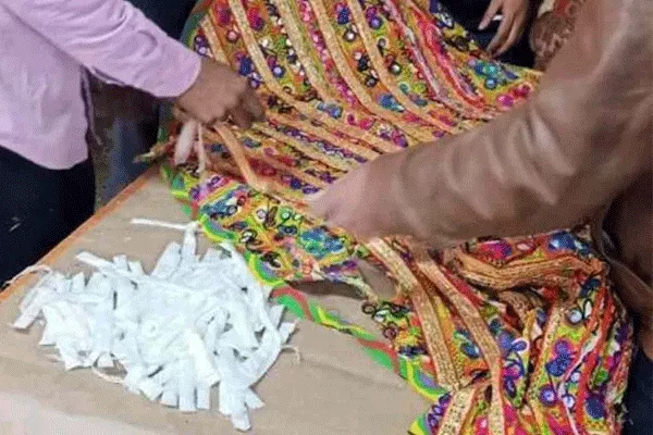 Drugs Lehenga Caught in the Delhi Post Office - Sakshi