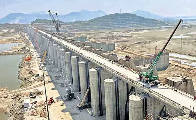 Construction Of Polavaram Project Spillway Pillars Completed - Sakshi