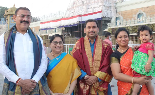 chelluboina venu gopala krishna Had Darshan At Tirumala Temple - Sakshi