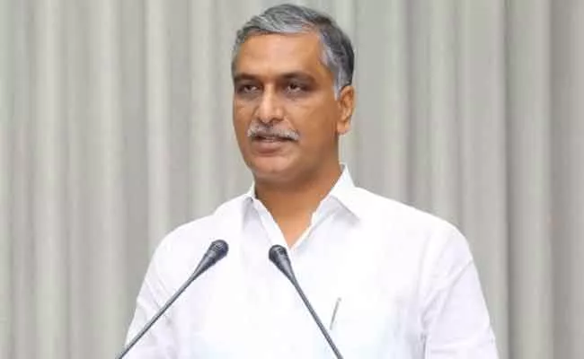 Minister Harish Rao Who Paid Sarpanch Interest At Chinna Shankarpally - Sakshi