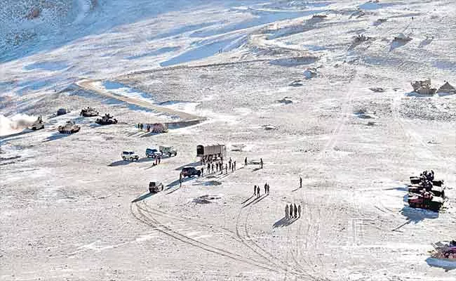 Army Visuals Show Indian, Chinese Forces Standing Down In Ladakh - Sakshi