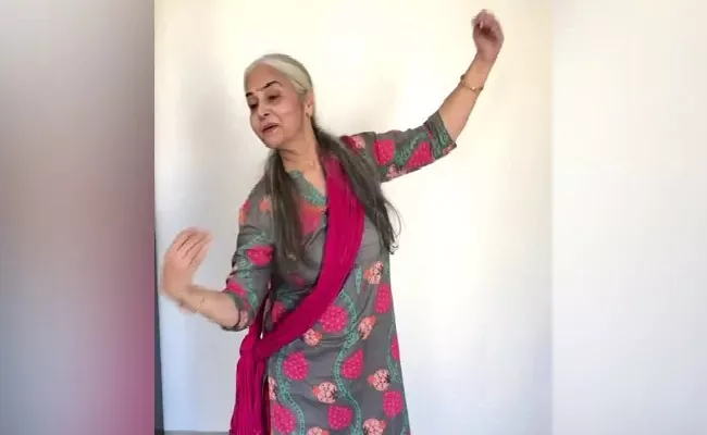 Ravi Bala Sharma Dadi 62 Has Killer Dance Moves - Sakshi