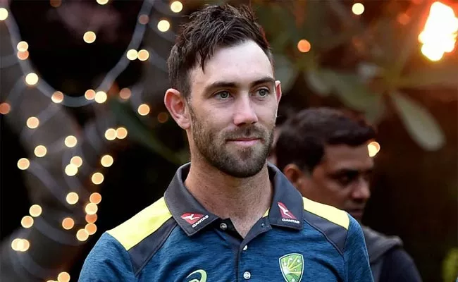 Glen Maxwell Says Ready To Play With Virat Kohli And  AB De Villiers - Sakshi