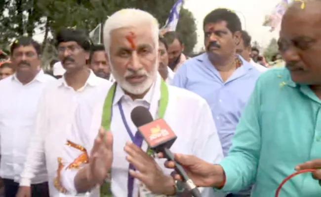 MP Vijayasai Reddy Padayatra Successful Over Steel Plant Privatization - Sakshi