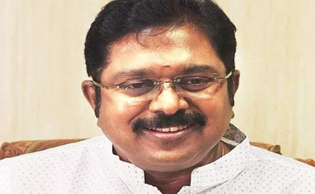 TTV Dhinakaran Says We Will Welcome To Panneerselvam - Sakshi