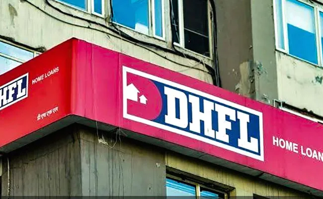 Fraudulent Transactions of Rs 6,182 Crore in DHFL Unearthed - Sakshi