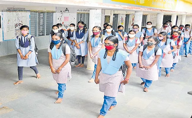 6,7,8 Classes Starts From Today In Telangana - Sakshi