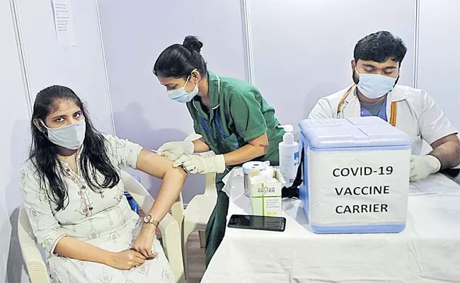 Dinesh C Sharma Guest Column On Covid Vaccination - Sakshi