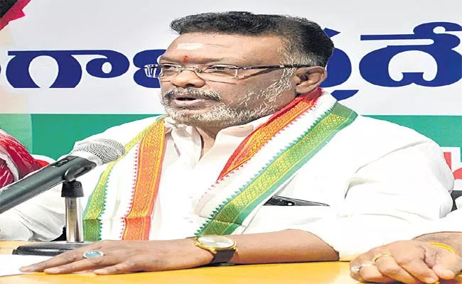 Dasoju Sravan Slams Minister KTR - Sakshi