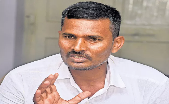 Nimmada Sarpanch candidate Kinjarapu Appanna comments on Atchannaidu - Sakshi