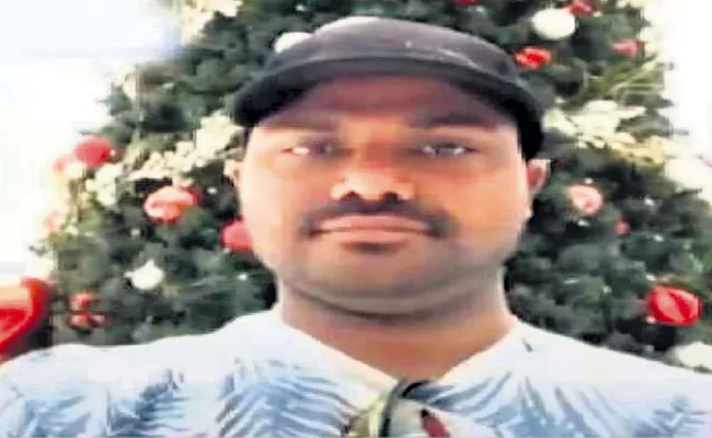 Man from Prakasam district dies in Australia - Sakshi