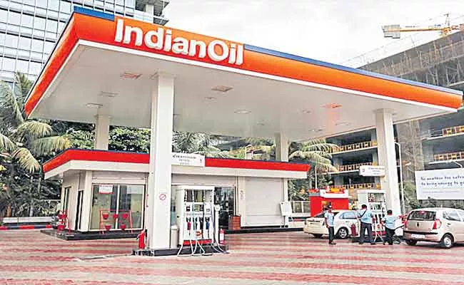 Indian Oil To Monetise Pipeline Assets - Sakshi