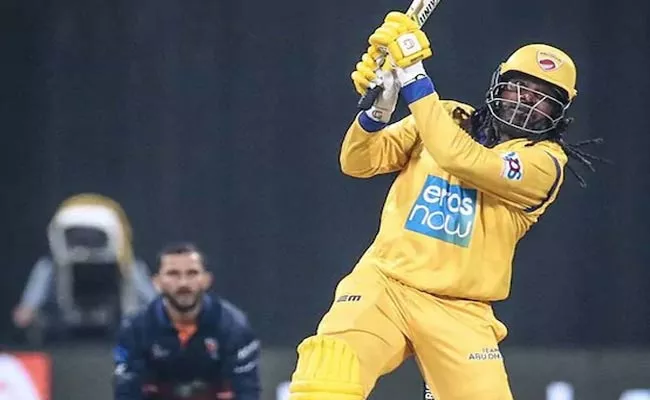 Watch Video Of Chris Gayle Strom Innings In T10 Abudabi League - Sakshi