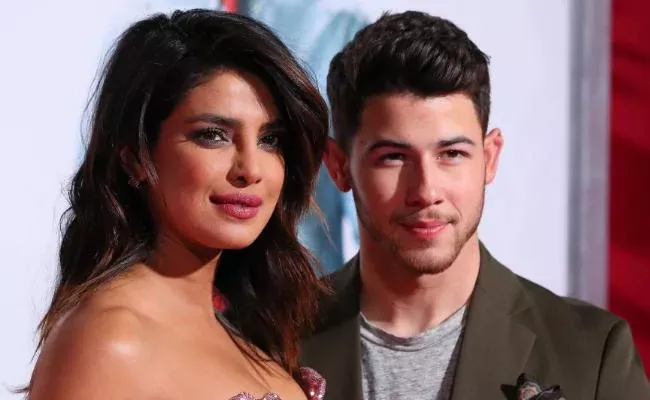 Priyanka Chopra Reveals Nick Jonas Favorite Indian Dish As well As Indian Food Which She Is Missing In Los Angels - Sakshi