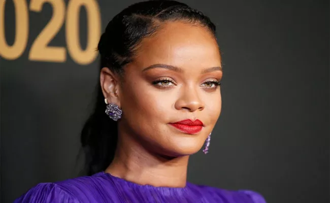 What India Googled After Rihanna Viral Tweet - Sakshi