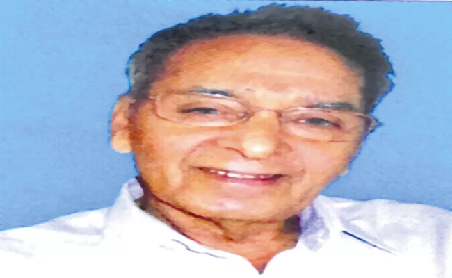 Telugu linguist Poranki Dakshinamoorthy Passes Away - Sakshi