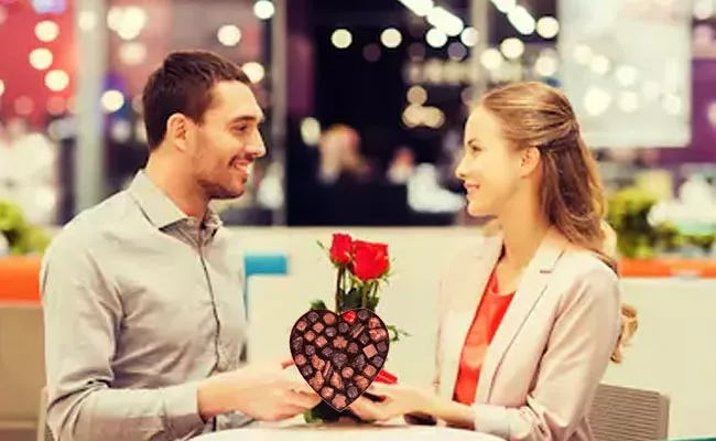 Happy Chocolate Day: Know Amazing Benefits Of Chocolates While Gifting Your Partner - Sakshi