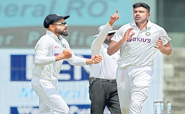 India 39 For 1 at stumps in run chase before Ashwin steals the show - Sakshi