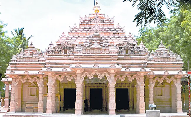 Kolanupaka Jain Temple in Yadadri Bhuvanagiri District - Sakshi