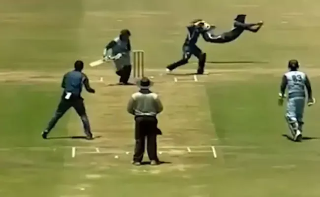 Slip Fielder Shows Stunning Anticipation To Complete Leg Side Catch - Sakshi