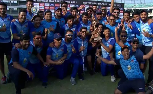 Mumbai Won Vijay Hazare Trophy By Beating Uttar Pradesh By Six Wickets In Finals - Sakshi