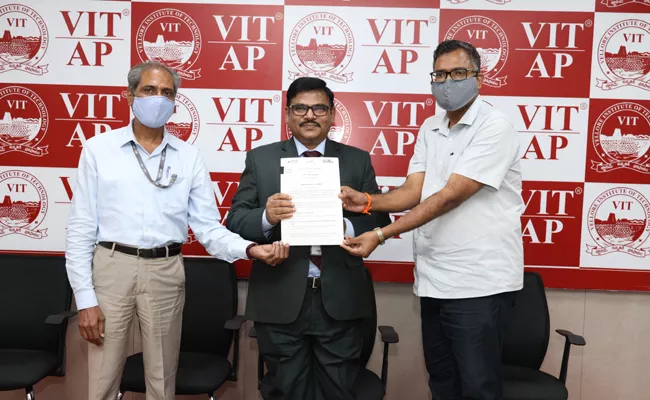 VSB Enters MOU With Digital Scholar - Sakshi