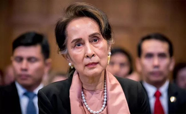 Myanmar Ousted Leader Suu Kyi Faces New Corruption Charge - Sakshi