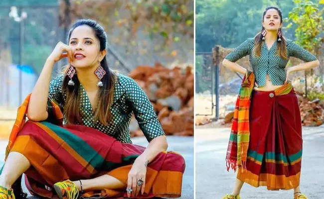 Anasuya Bhardwaj Gives Befitting Replyed To Netizen Who Trolled Her - Sakshi