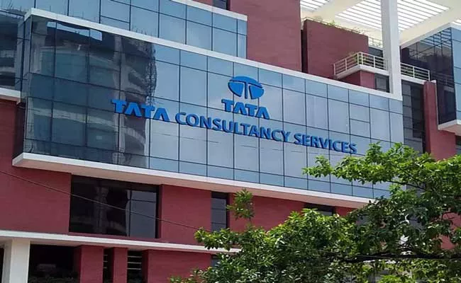 Tata Consultancy Services Announces Salary Hike For Its Employees - Sakshi